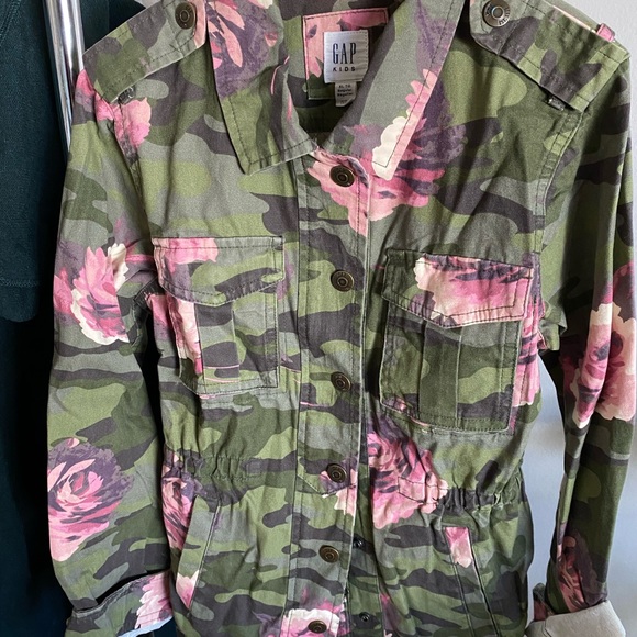 gap floral camo jacket size XL kids - Picture 3 of 4